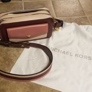 BNWT Michael Kors Crossbody